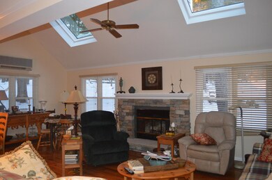 living room, vaulted ceiling