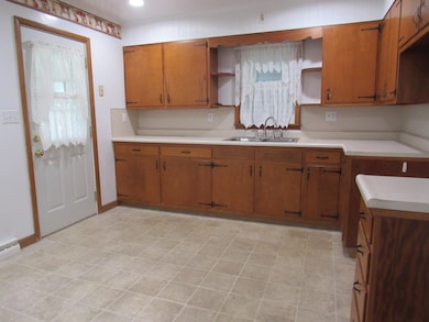 706 Orient Ave, Du Bois, PA 15801 - photo 7