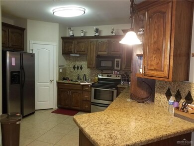 605 Pink Bugambilia, Pharr, TX 78577 - photo 7