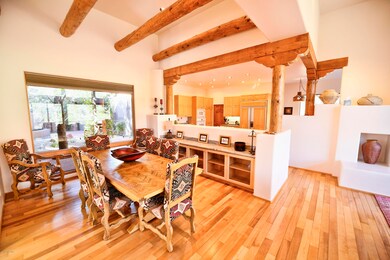 Din.Rm w/courtyard view