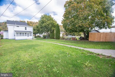11 E Walker St, McClure, PA 17841 - photo 6