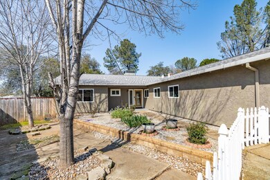 1792 Cameo Ct, Redding, CA 96002 - photo 2