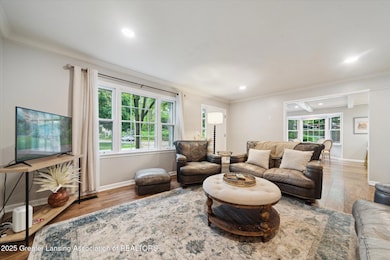 09-631-Forest-St-East-Lansing-MI-48823-W