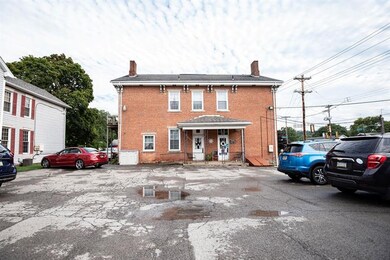 Plenty (12+ spaces) of off-street parking in a sep