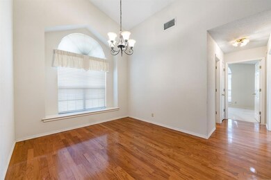 320 Sunrise Dr, Granbury, TX 76049 - photo 7