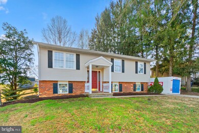 1009 Courtland Dr, Sykesville, MD 21784 - photo 3