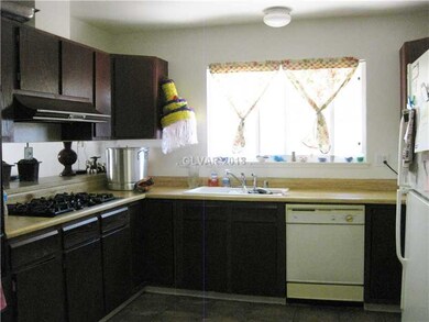 Kitchen. Kitchen with gas cooktop and built in ove