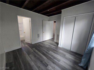 432 N 15th St unit B, Las Vegas, NV 89101 - photo 7