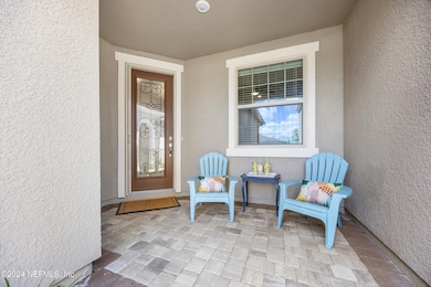 Exterior entry way