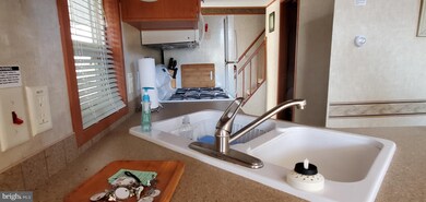 25 Hiawatha Dr unit GLEN 6, 1, Cecilton, MD 21919 - photo 6