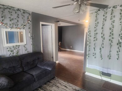 212 Broadway St, Somerset, KY 42501 - photo 4