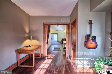 521 Bosler Ave, Lemoyne, PA 17043 - photo 3