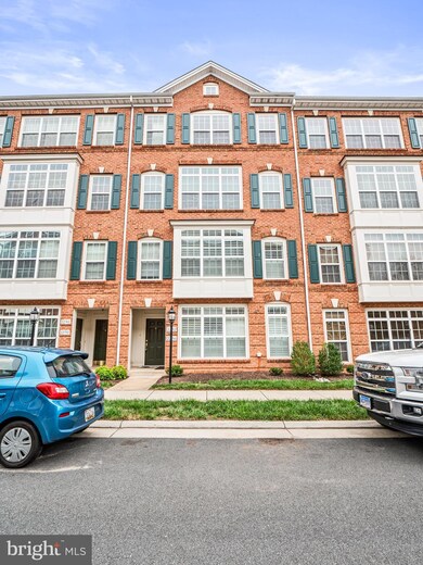 22752 Verde Gate Terrace, Ashburn, VA 20148 - photo 3