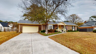 203 Cambridge Ct, Jacksonville, NC 28546 - photo 3