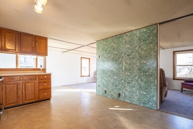 238 Brookfield Rd, Brimfield, MA 01010 - photo 4