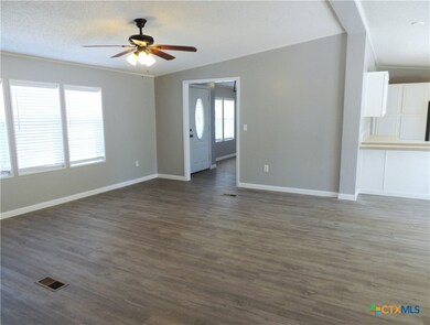 1456 Lonesome, Canyon Lake, TX 78133 - photo 6