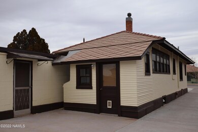 617 W Third St, Winslow, AZ 86047 - photo 6