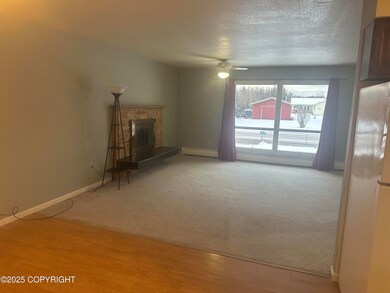 228 W Marydale Ave unit 2, Soldotna, AK 99669 - photo 4