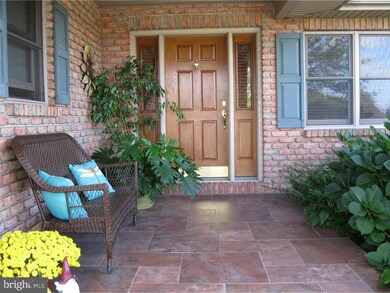 750 E Market St, Orwigsburg, PA 17961 - photo 2