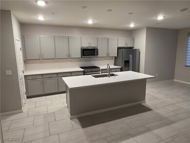 11299 Glowing Ave unit 102, Las Vegas, NV 89135 - photo 5