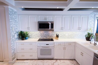 04 Kitchen