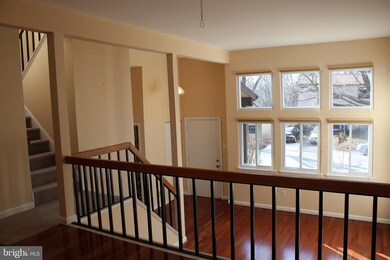 9528 Saddlebag Row, Columbia, MD 21045 - photo 4