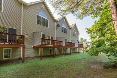 65 Magnolia Ln, Newmarket, NH 03857 - photo 2