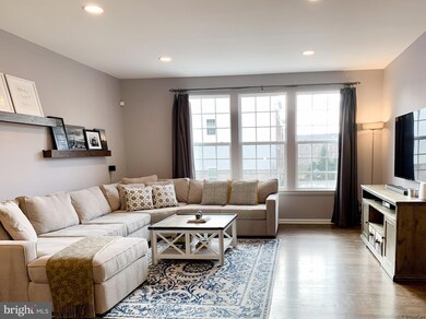 22654 Flowing Spring Square, Ashburn, VA 20148 - photo 7