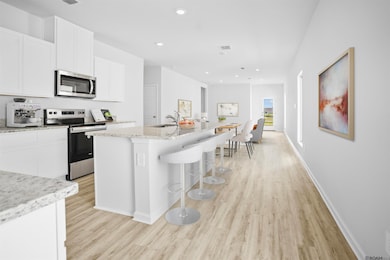 1132 Drago Dr, Baton Rouge, LA 70820 - photo 2