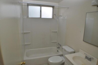 1201 3rd St, Redding, CA 96002 - photo 5