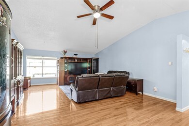 3217 Lariat Ln, Garland, TX 75042 - photo 5