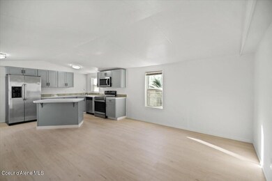 15047 Coeur D'Alene St, Rathdrum, ID 83858 - photo 4