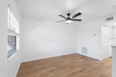 555 62nd St S unit 102, St. Petersburg, FL 33707 - photo 3