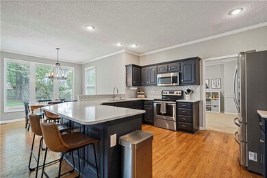 13928 W 71st Place, Shawnee, KS 66216 - photo 5