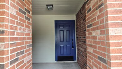 5214 Jericho Ct, Houston, TX 77091 - photo 2