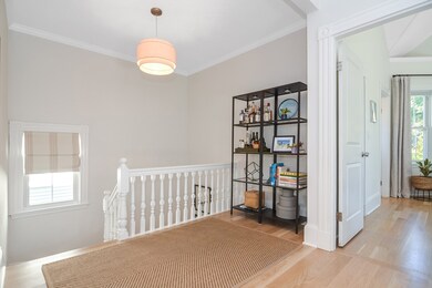 195 Cypress St unit 3, Brookline, MA 02445 - photo 2