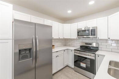 537 Parkhill Cir, Newcastle, OK 73065 - photo 6