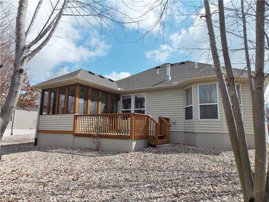 47 Highland Pkwy, Bella Vista, AR 72715 - photo 2