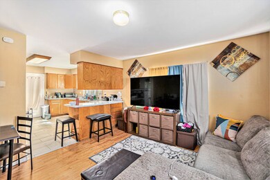 18273 Greenbay Ave, Lansing, IL 60438 - photo 3