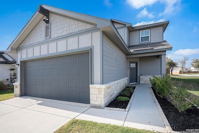 16615 Ginger Crossing, Elmendorf, TX 78112 - photo 5