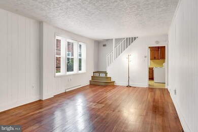 1417 Birch St, Reading, PA 19604 - photo 3