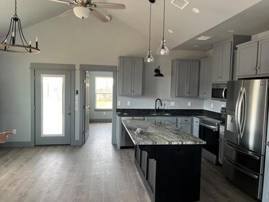 147 Feather Way, Fredericksburg, TX 78624 - photo 2