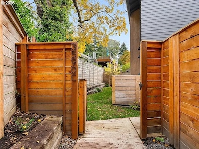 3590 SW Patton Rd unit C, Portland, OR 97221 - photo 4