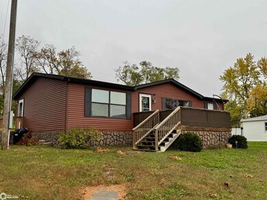 110 W Logan St, Casey, IA 50048 - photo 2