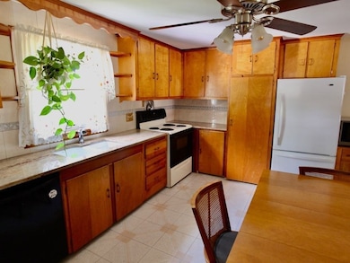 343 Forest St, North Dighton, MA 02764 - photo 5