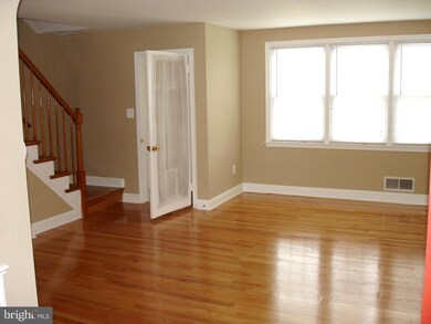 1575 Cottage Ln, Towson, MD 21286 - photo 4