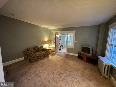 153 Hansen Terrace, Darby, PA 19023 - photo 6