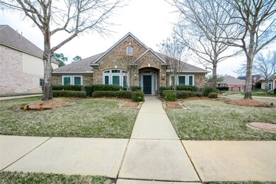 16002 Maycrest Ct, Tomball, TX 77377 - photo 2