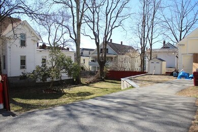 24 Beech St, Lowell, MA 01850 - photo 4