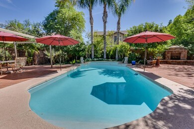 Luxury pool design